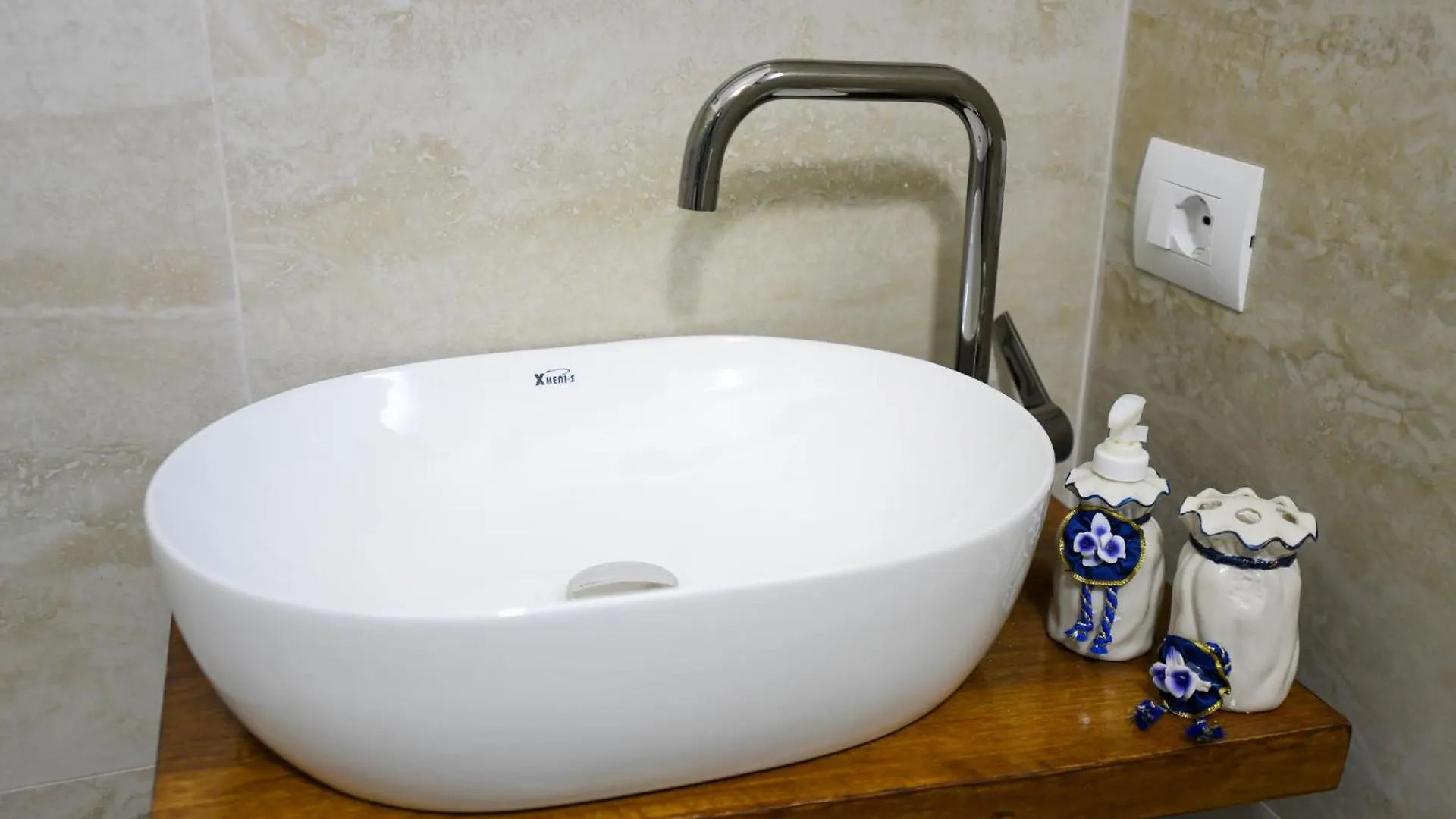 Guest house Vila Rivaaa Berat