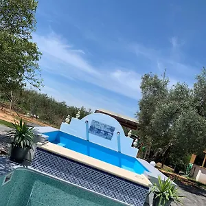 https://casa-los-laureles-pilas.es-andalucia.com